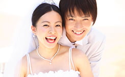 人生最高の日を白く輝く歯で…ブライダルホワイトニング　イメージ画像